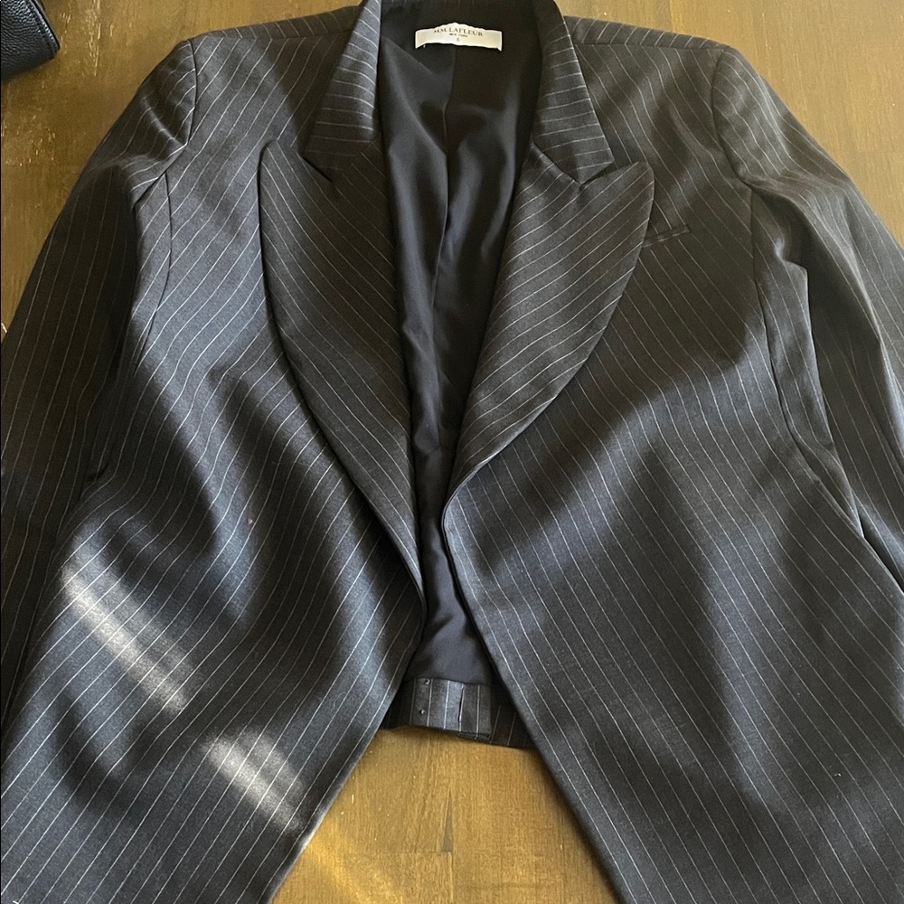MM Lafleur Charcoal Pinstripe Blazer 8